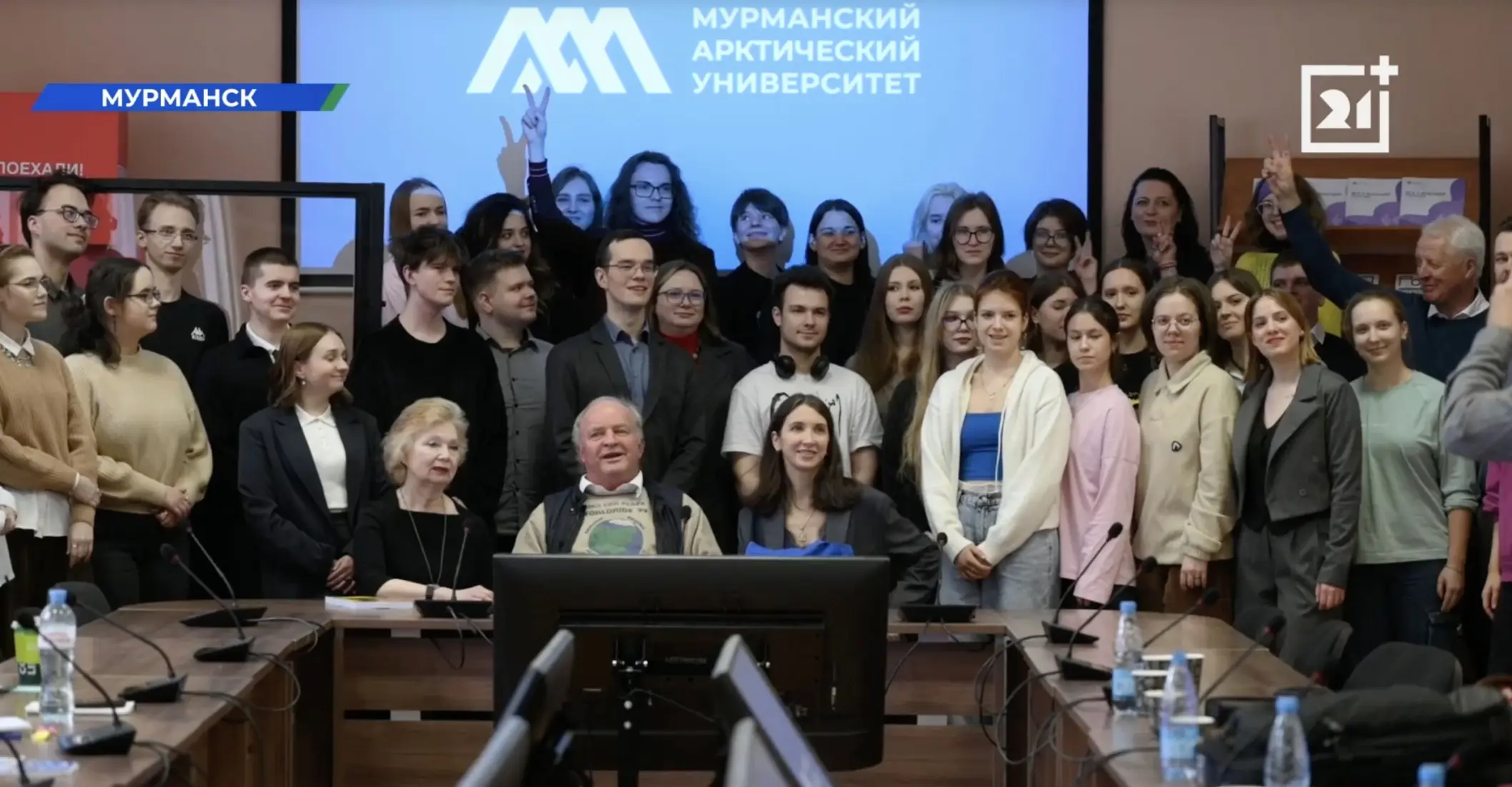 Norske aktivister på et møte med Murmansk-studenter i mars 2026. Skjermdump fra video fra TV-21 Murmansk.