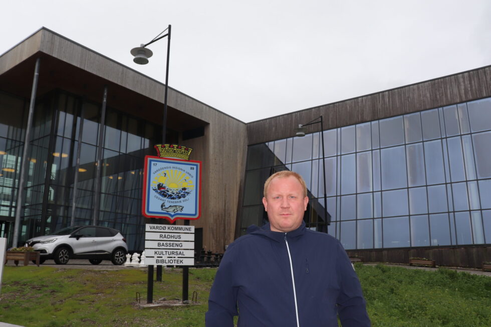 Ordfører Tor-Erik Labahå sier politikerne kastet inn håndkleet da de så hvilken prestisje som påtalemyndigheten og fylkeskommunen hadde lagt i saken. Arkivfoto: Jan S. Krogh.