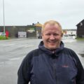 Ordfører Tor-Erik Labahå svarer på spørsmål om Hornøya. Arkivfoto: Jan S. Krogh.